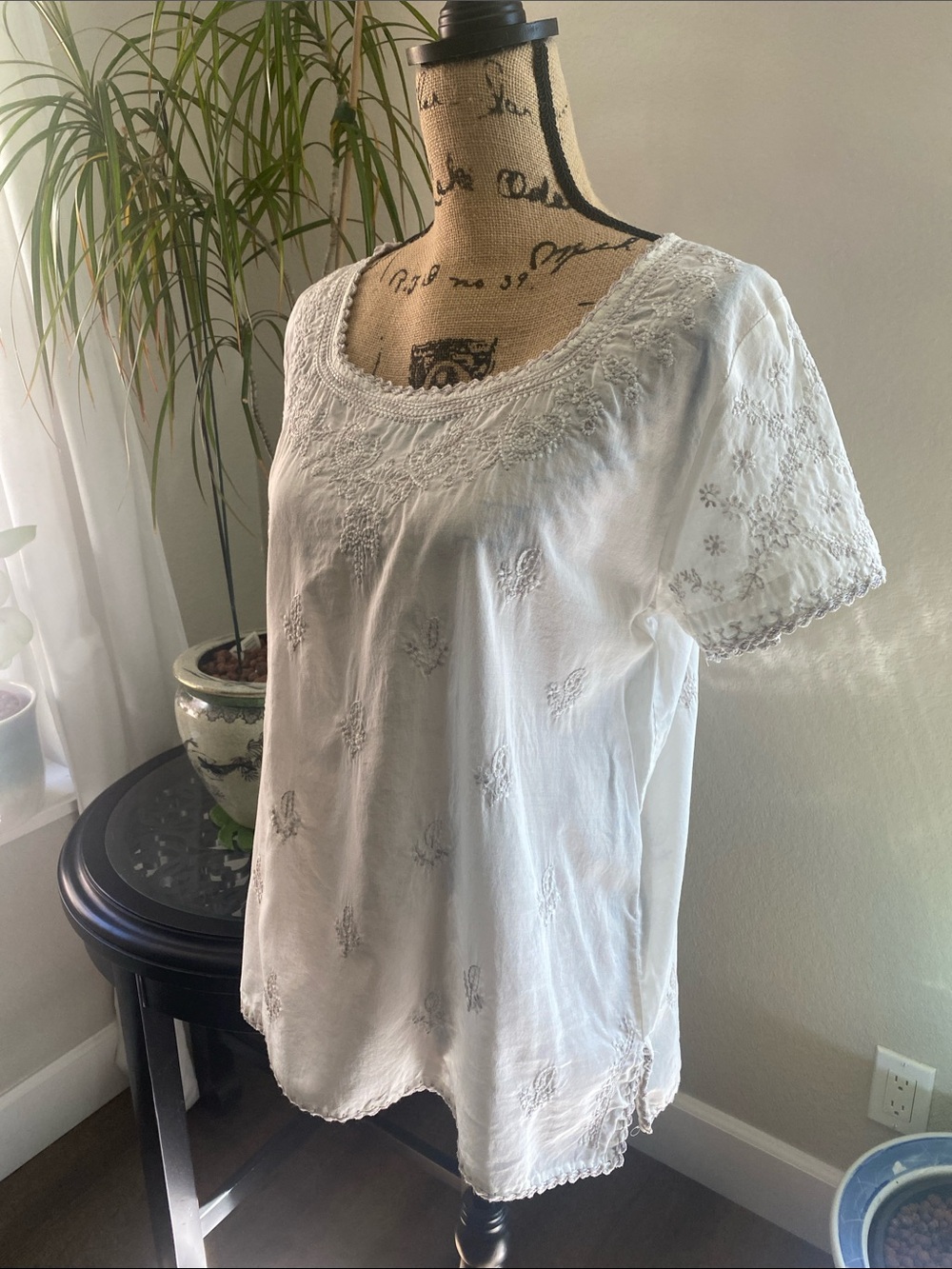 Embroidered Top - Picture 2 of 9